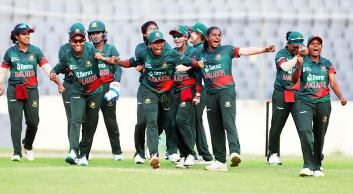 ওয়ানডে ক্রিকেটে ভারতকে ৪০ রানে হারিয়েছে বাংলাদেশ নারী ক্রিকেট দল